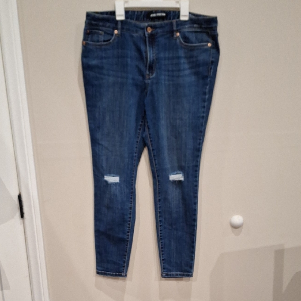 Women Joe Fresh Blue Skinny Jeans with Distressed Knees